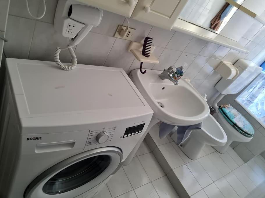 トリノLa Casa Di Tonyアパートメント エクステリア 写真